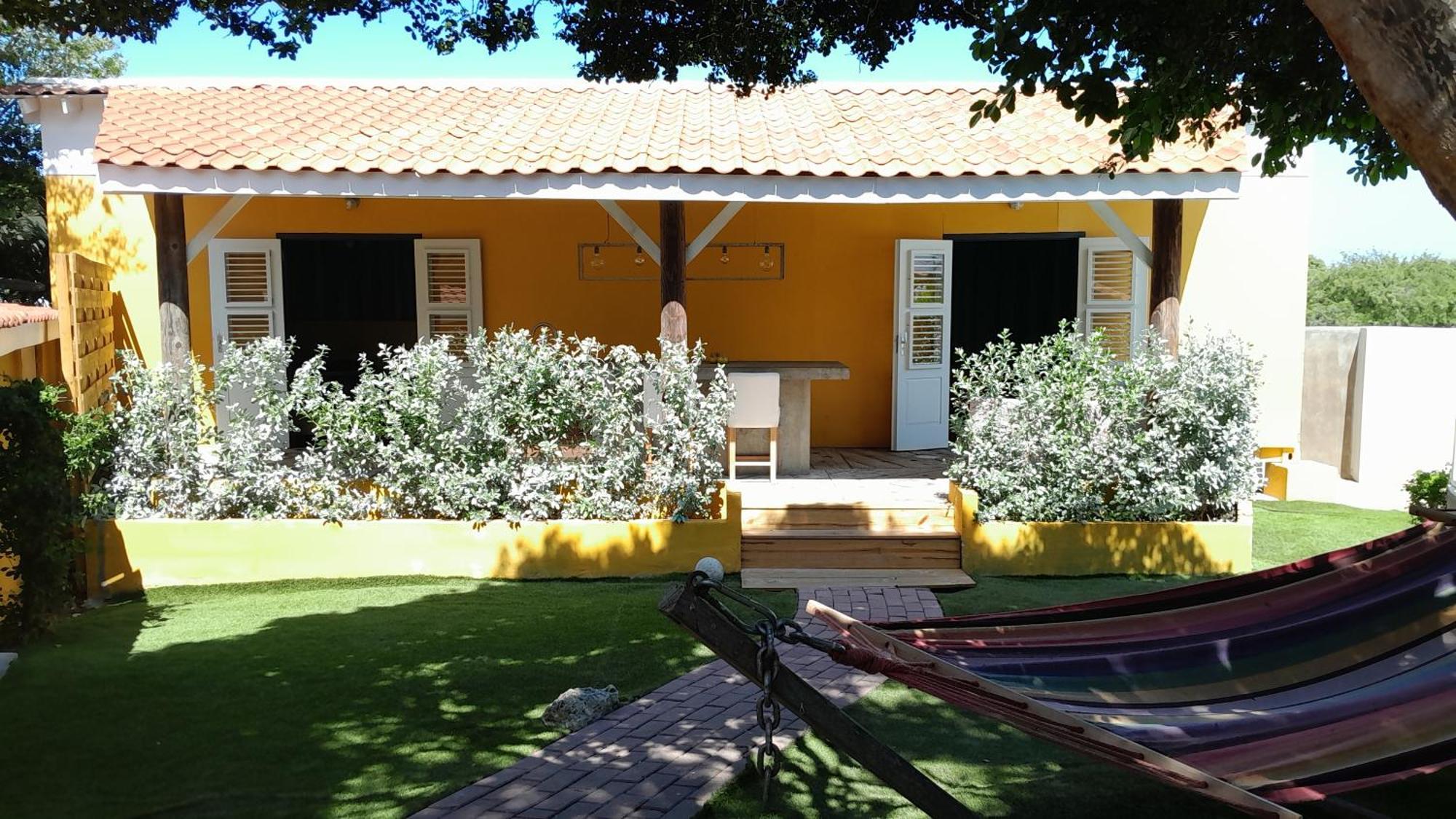 Landhuis Bona Vista Hotell Willemstad Exteriör bild
